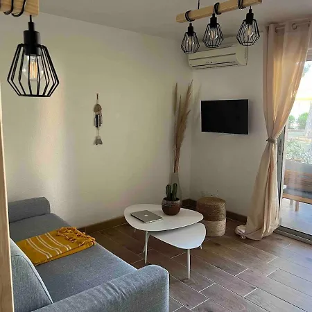 Apartment A 4 Couchages Avec Parking Et Piscine Canet-en-Roussillon