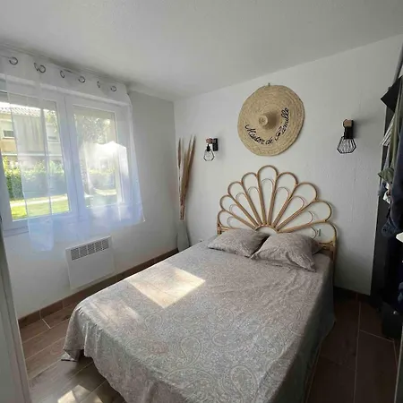 Apartment A 4 Couchages Avec Parking Et Piscine Canet-en-Roussillon